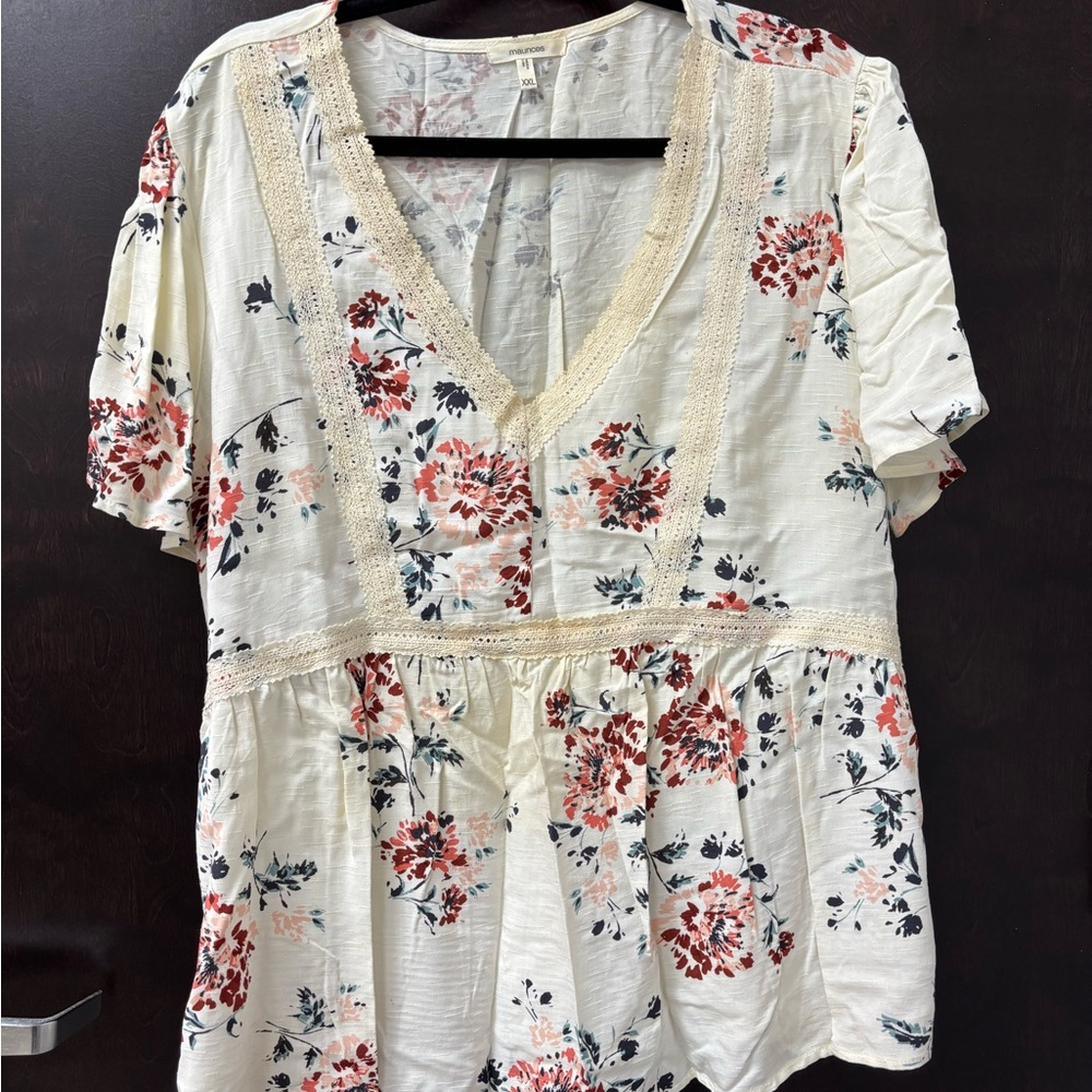 Maurices White and Pink Peplum Blouse Short Sleeve